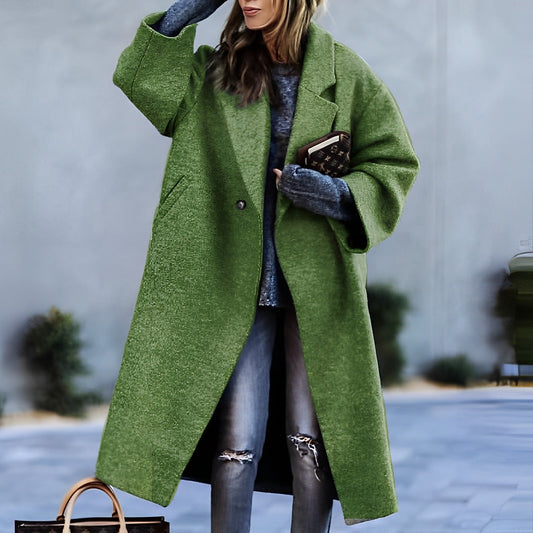 Yoni - Vintage-Inspired Coat with Timeless Charm